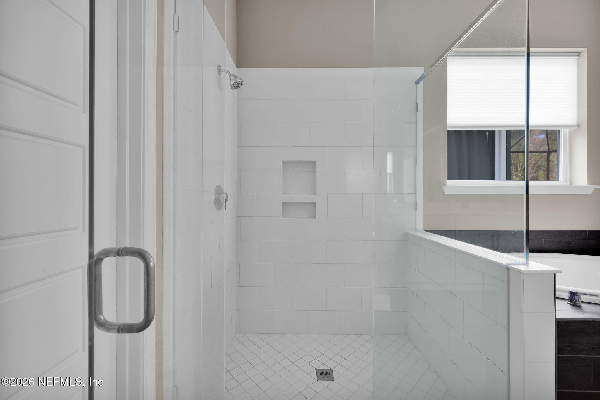 140 WHISPER ROCK Drive