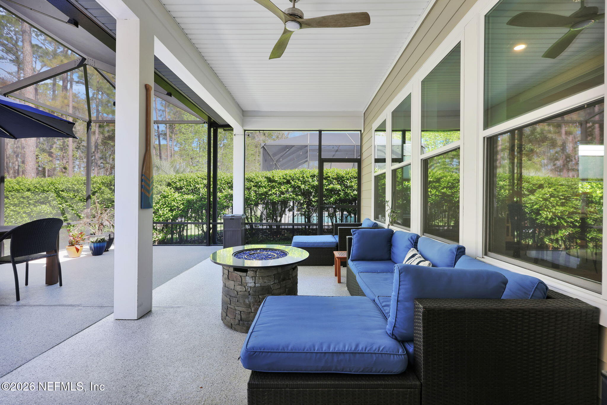 140 WHISPER ROCK Drive