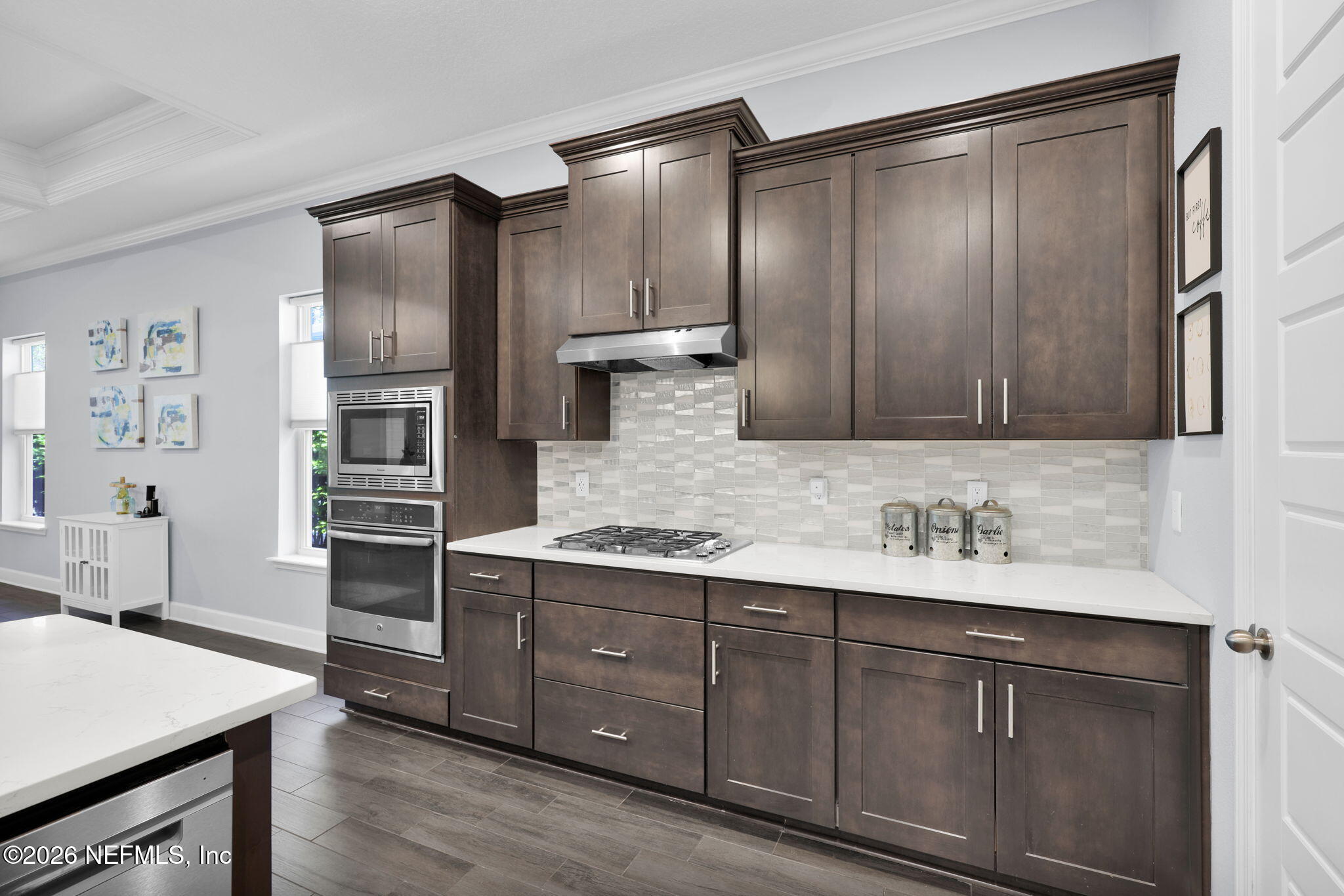 140 WHISPER ROCK Drive