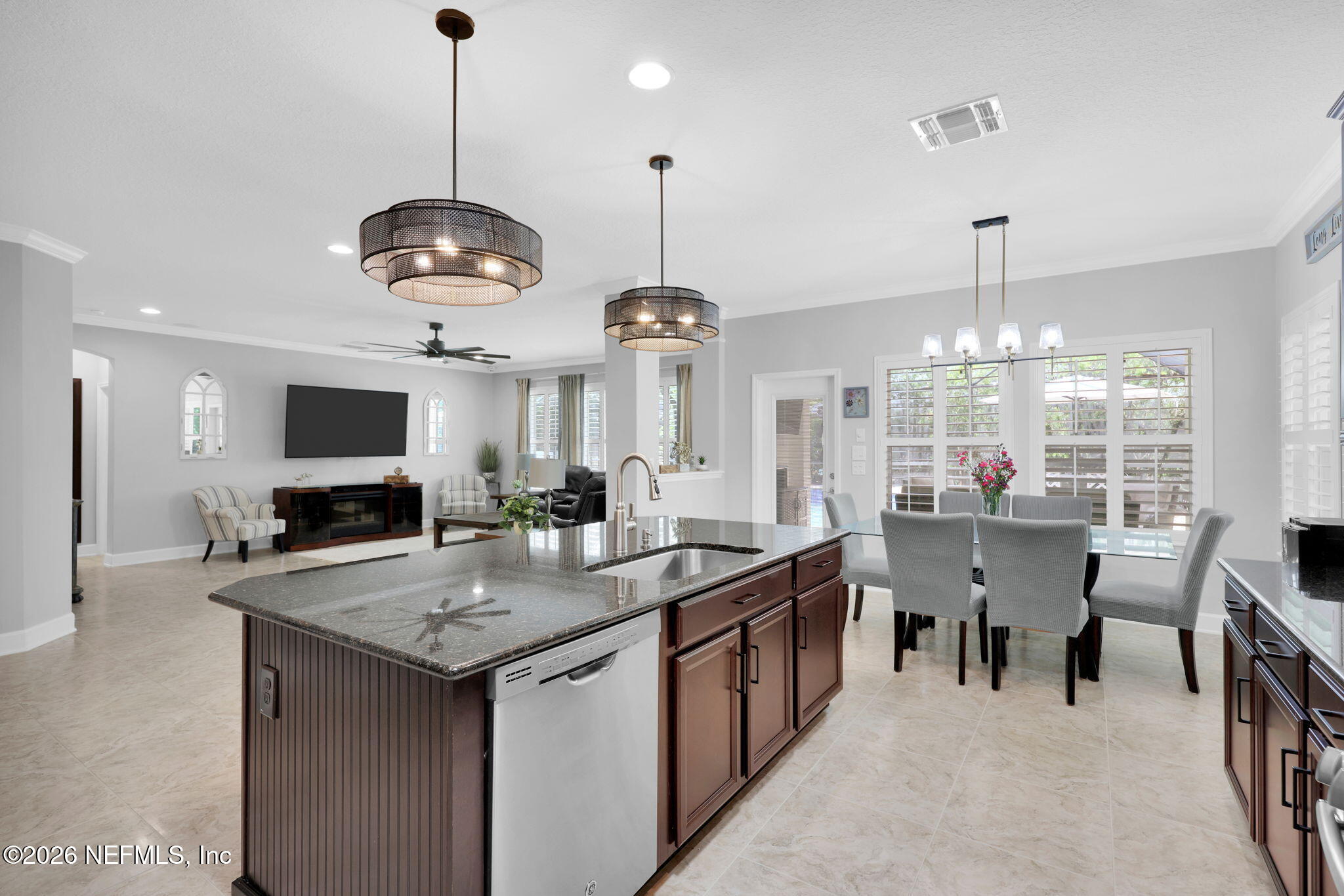 76 BROOKLINE Trail