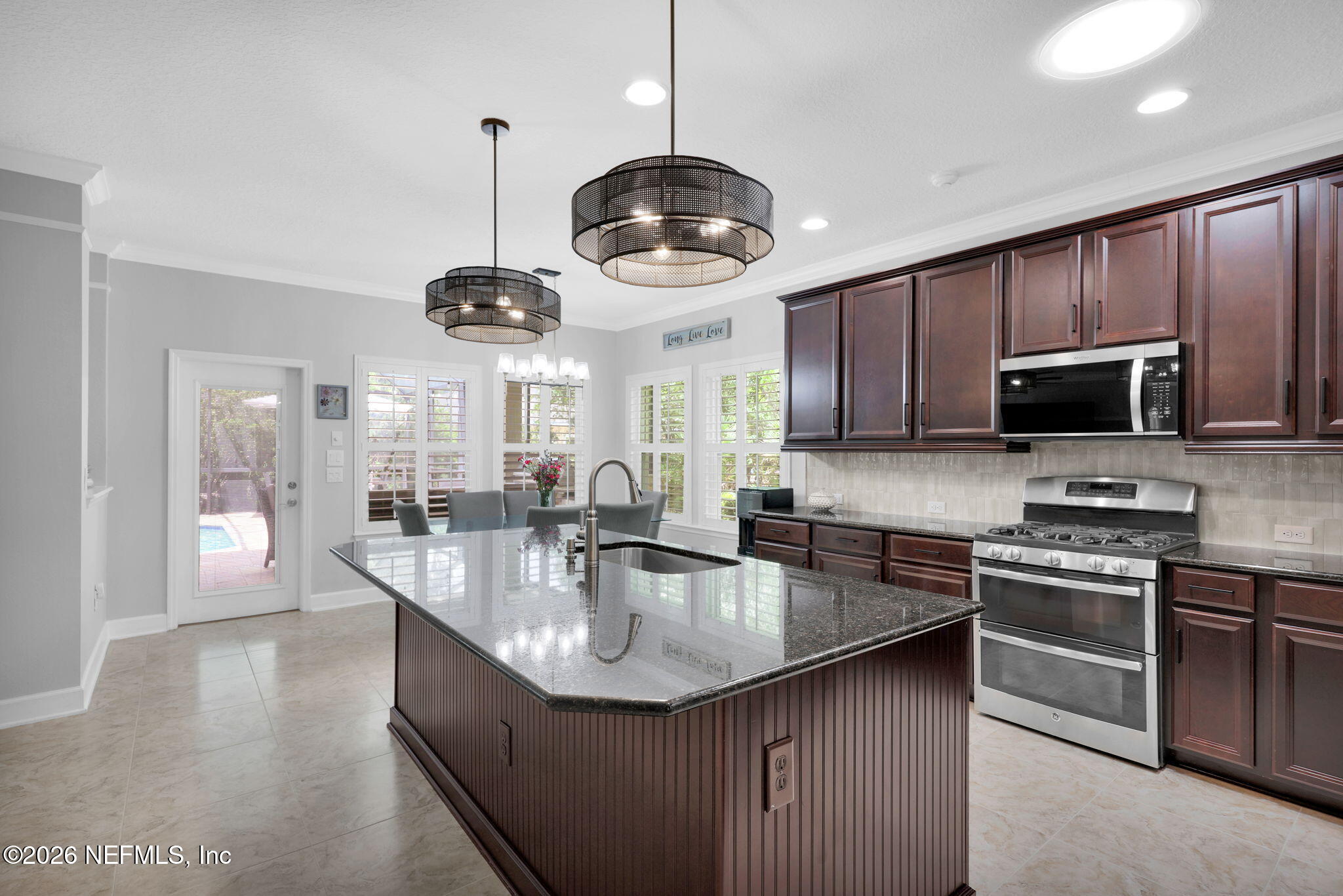 76 BROOKLINE Trail