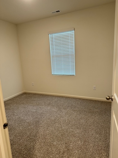 1122 Williamsburg Street
