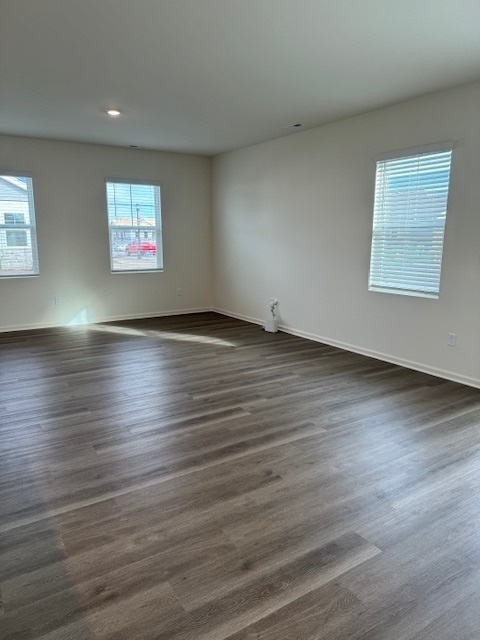 1122 Williamsburg Street