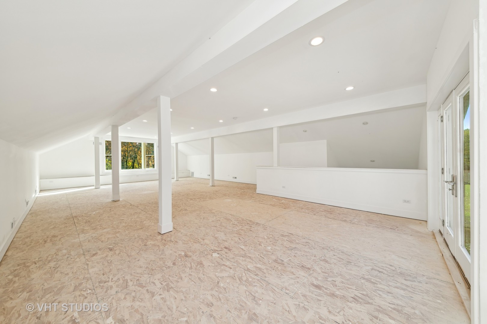 33W370 Woodmere Lane