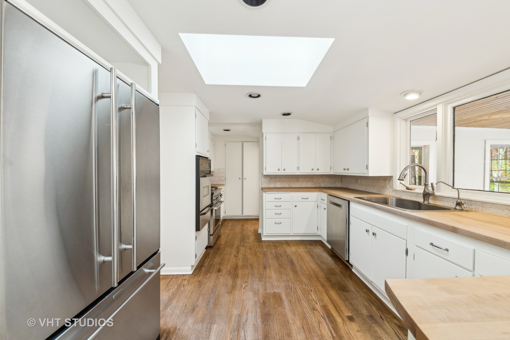33W370 Woodmere Lane