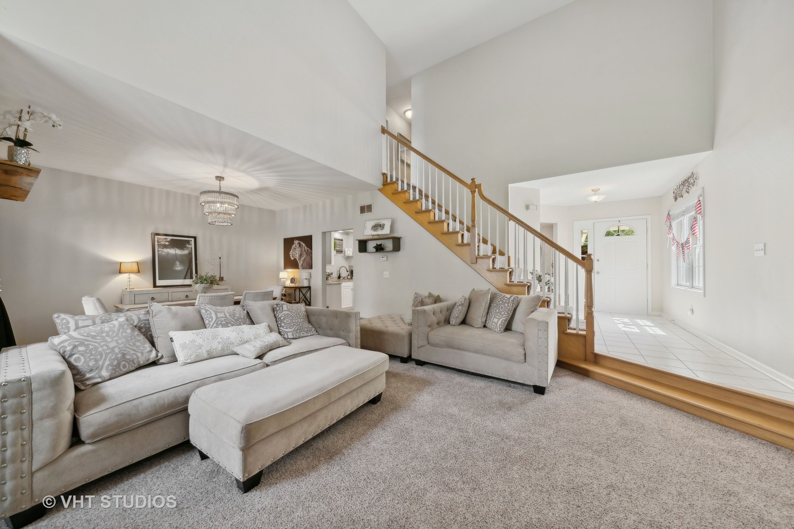 2002 Waverly Circle