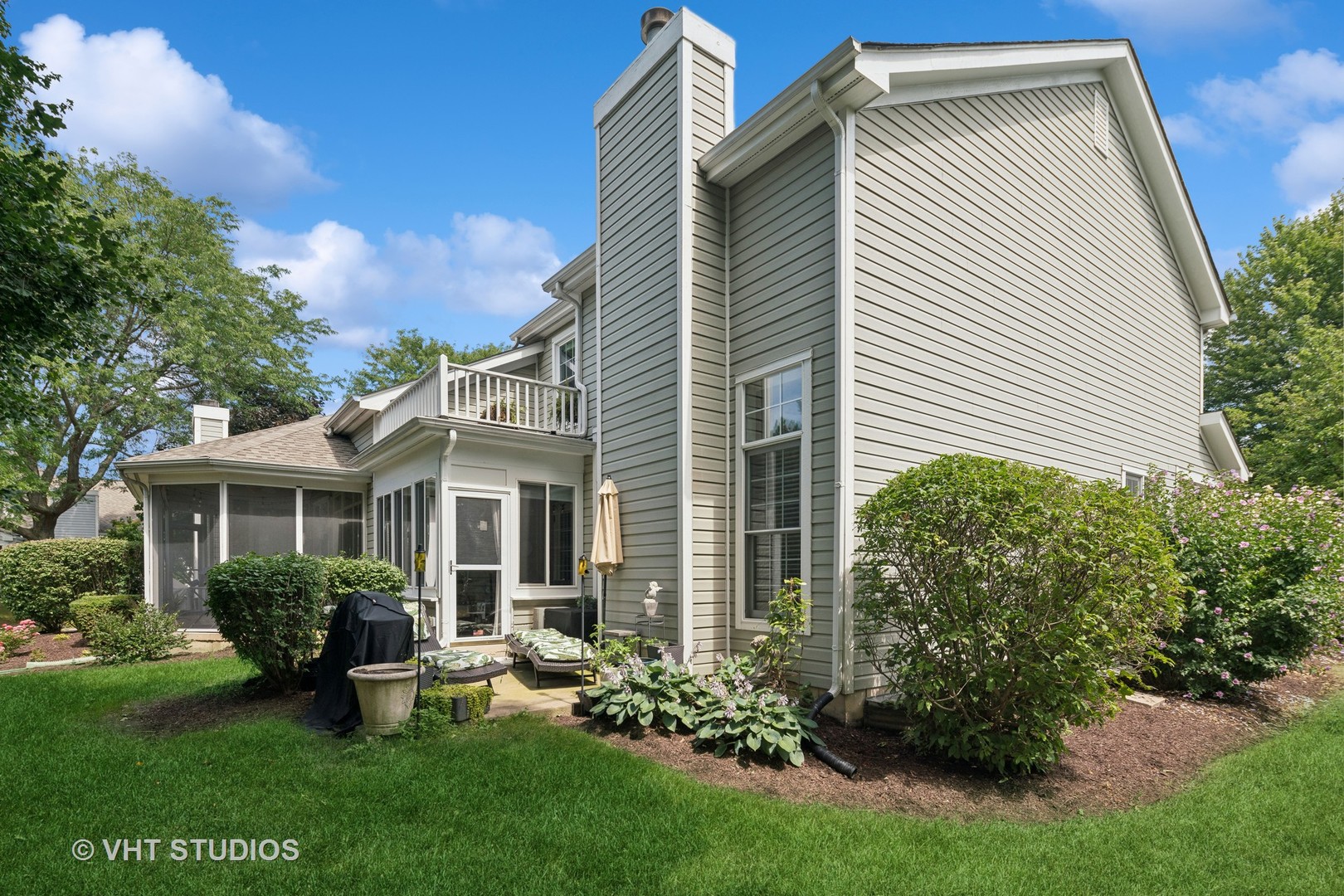 2002 Waverly Circle