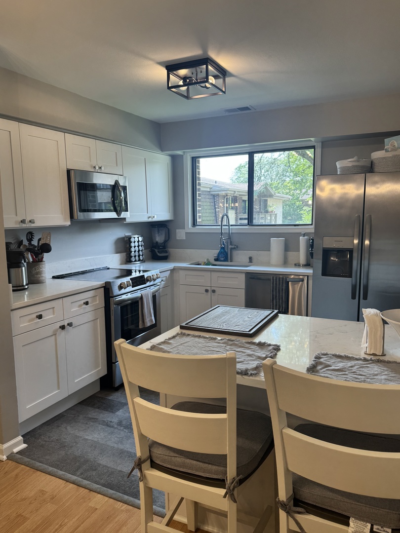 310 W Greenbriar Road Unit: 2B