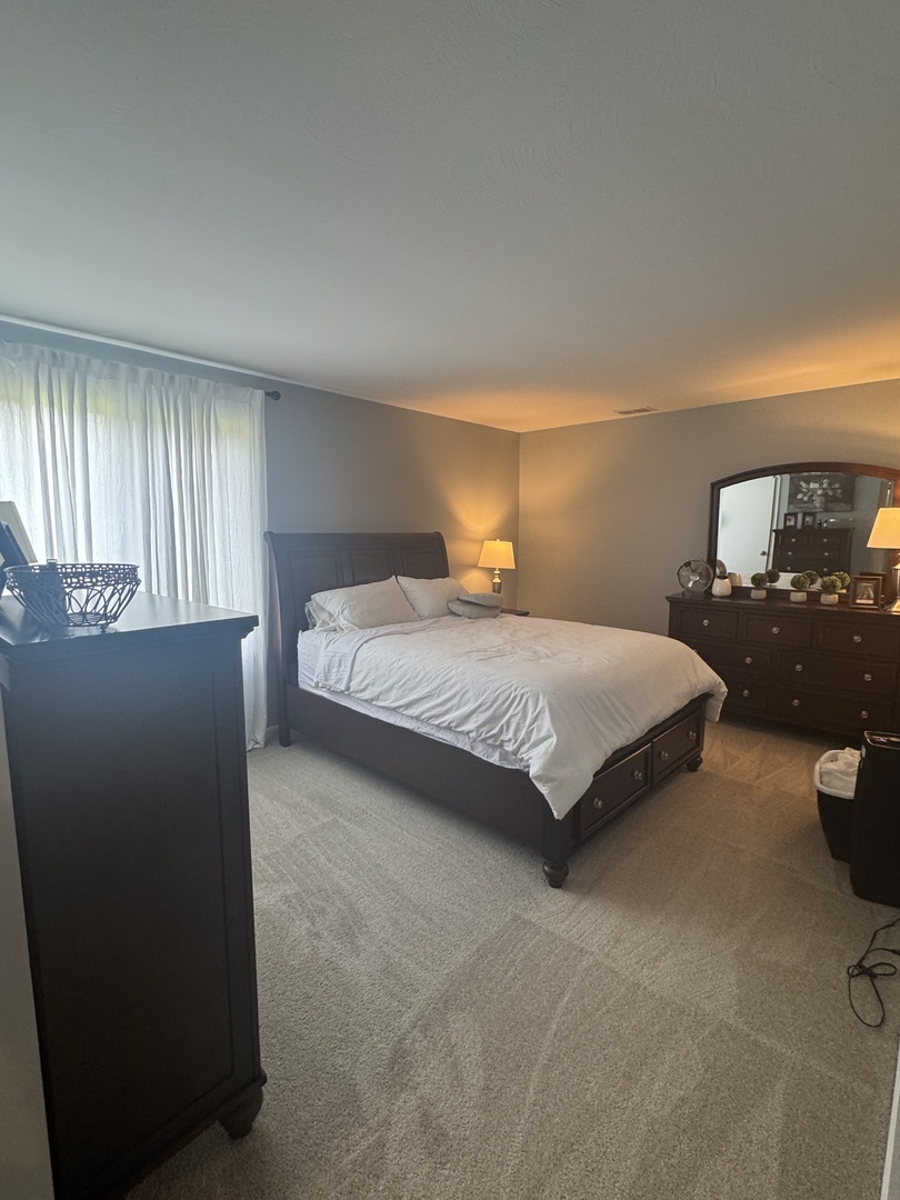 310 W Greenbriar Road Unit: 2B