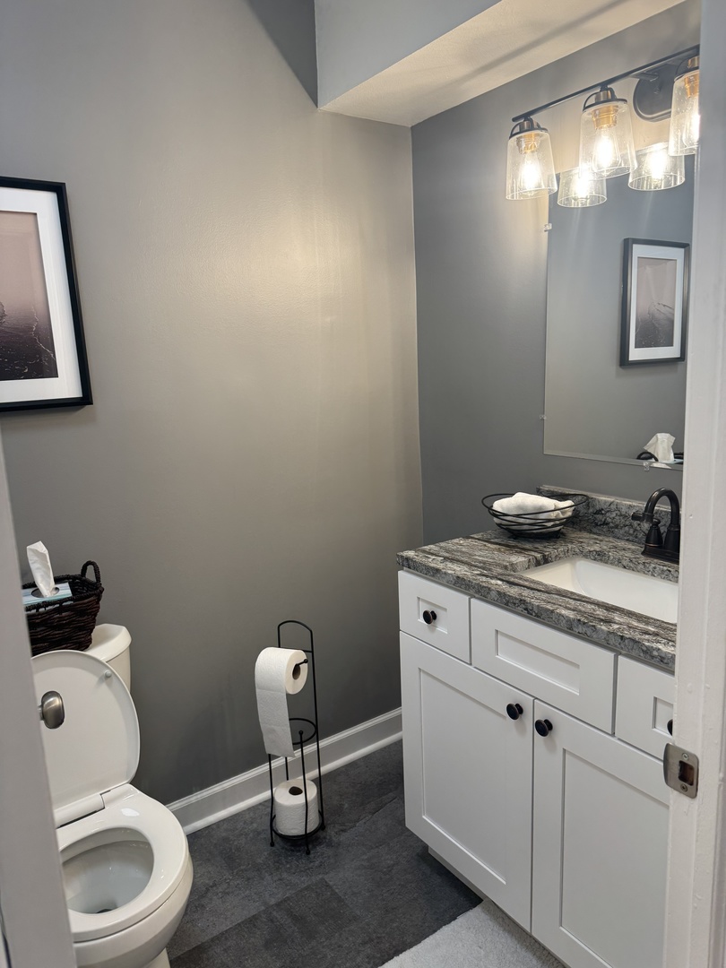 310 W Greenbriar Road Unit: 2B