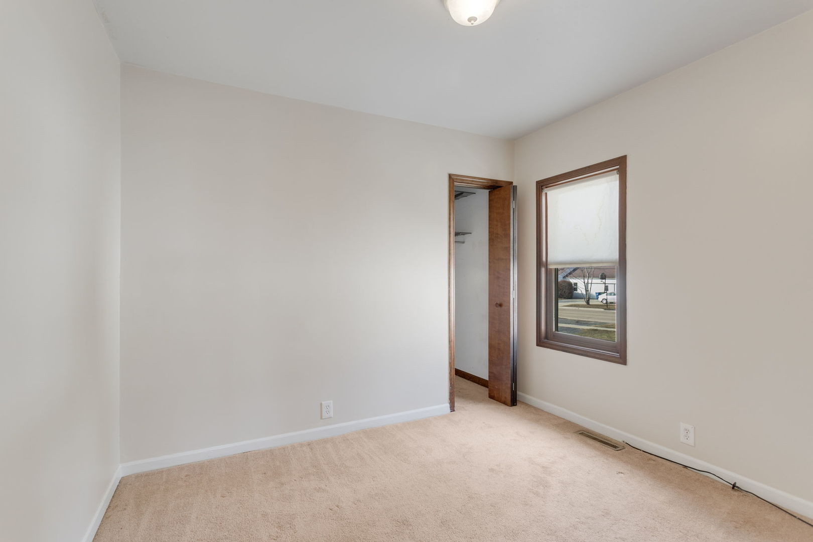 140 N Elroy Avenue
