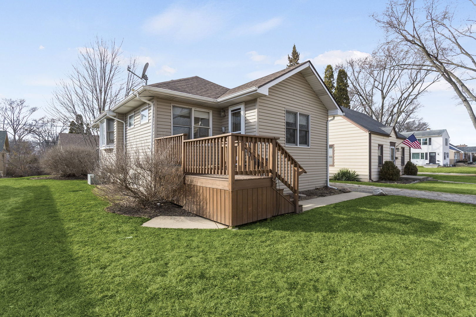 140 N Elroy Avenue