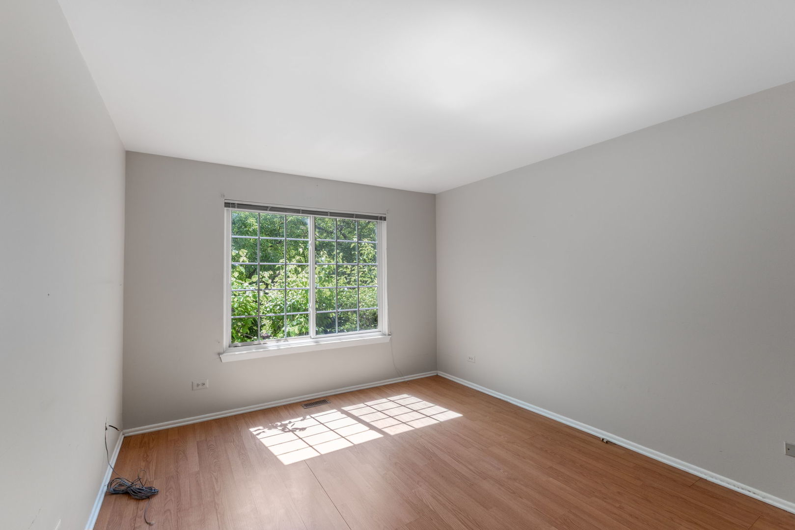 30W022 Juniper Court Unit: 0