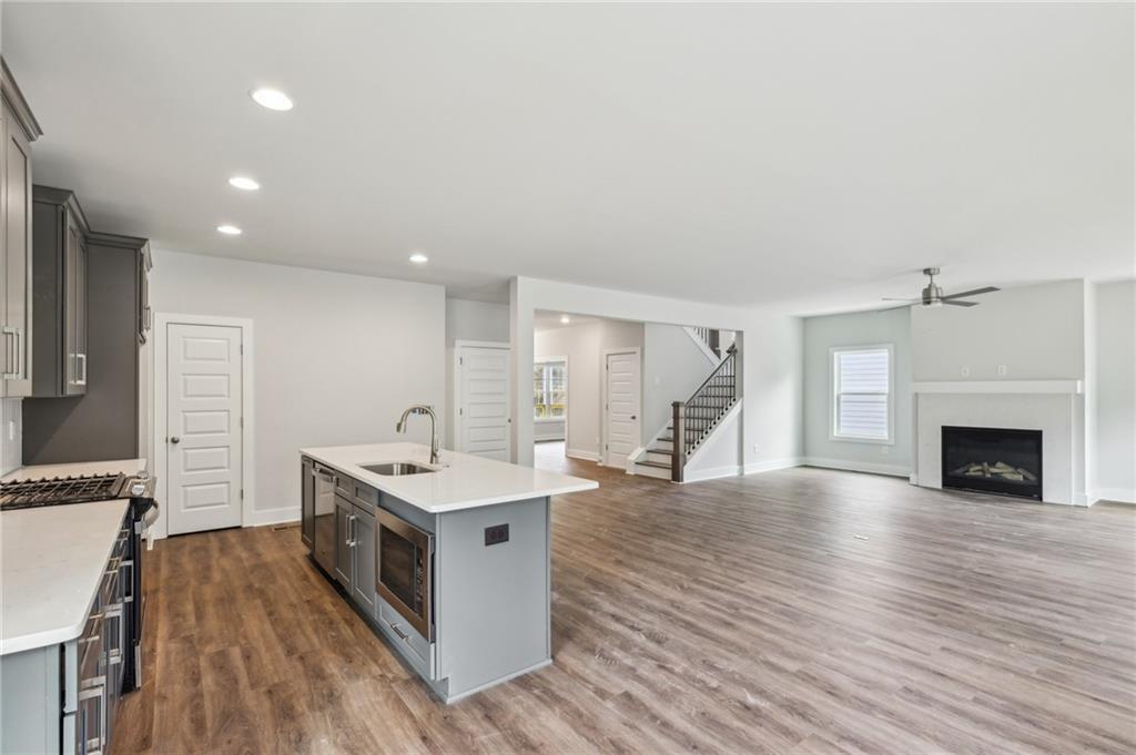 3158 Stonegate Drive SW