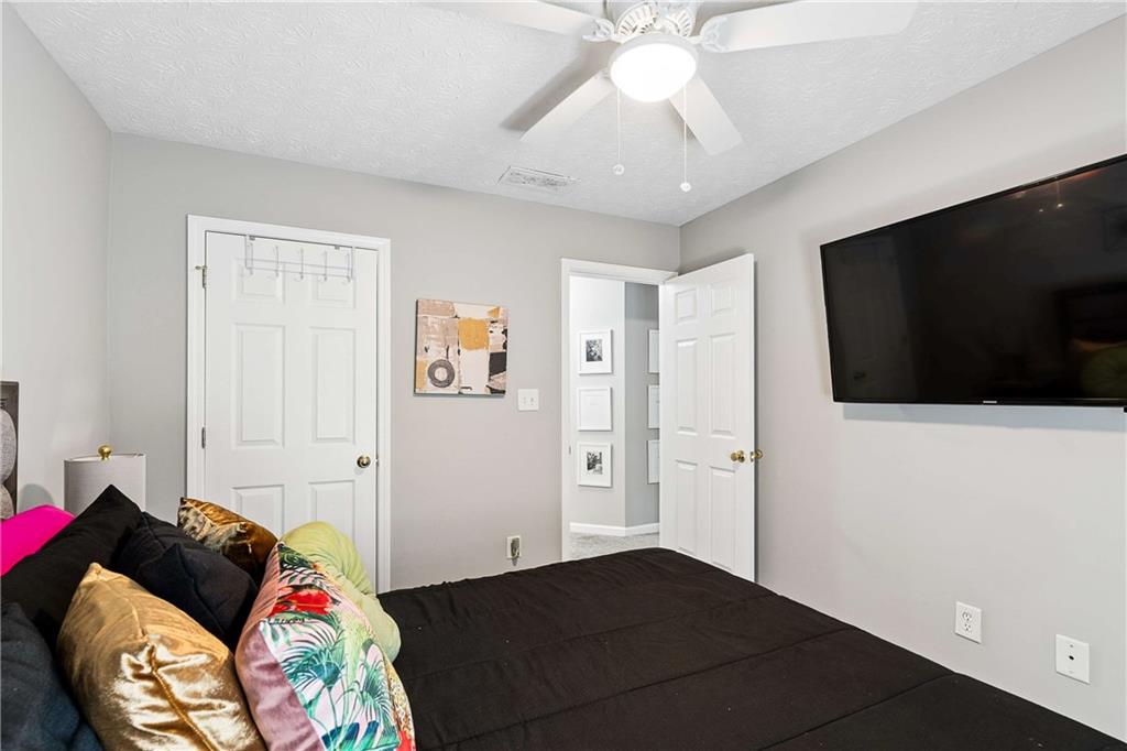 3704 Harvest Drive