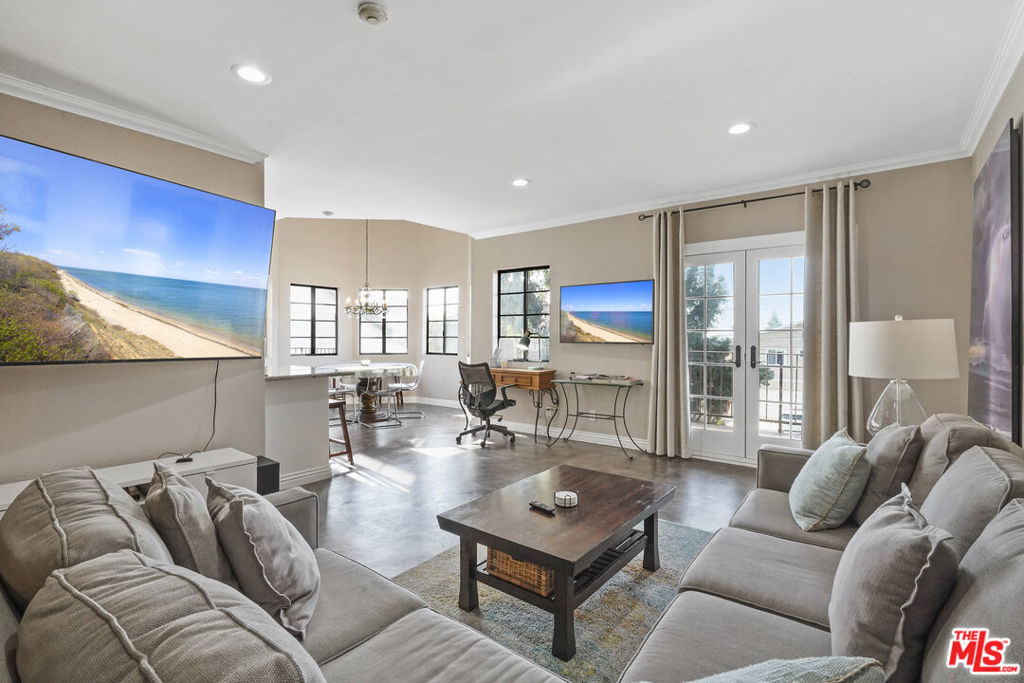 506 N Helberta Avenue 2