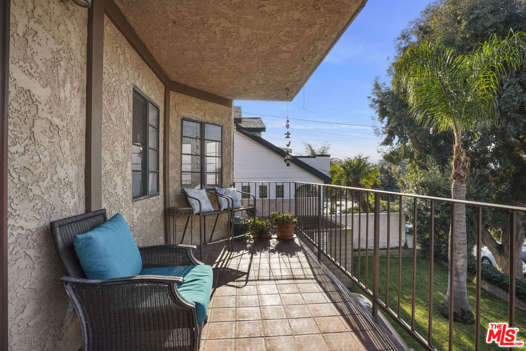 506 N Helberta Avenue 2