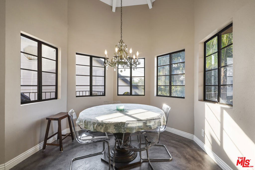 506 N Helberta Avenue 2