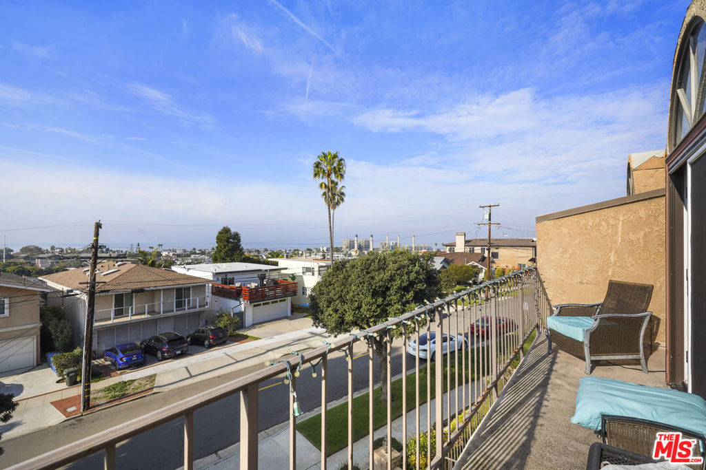 506 N Helberta Avenue 2