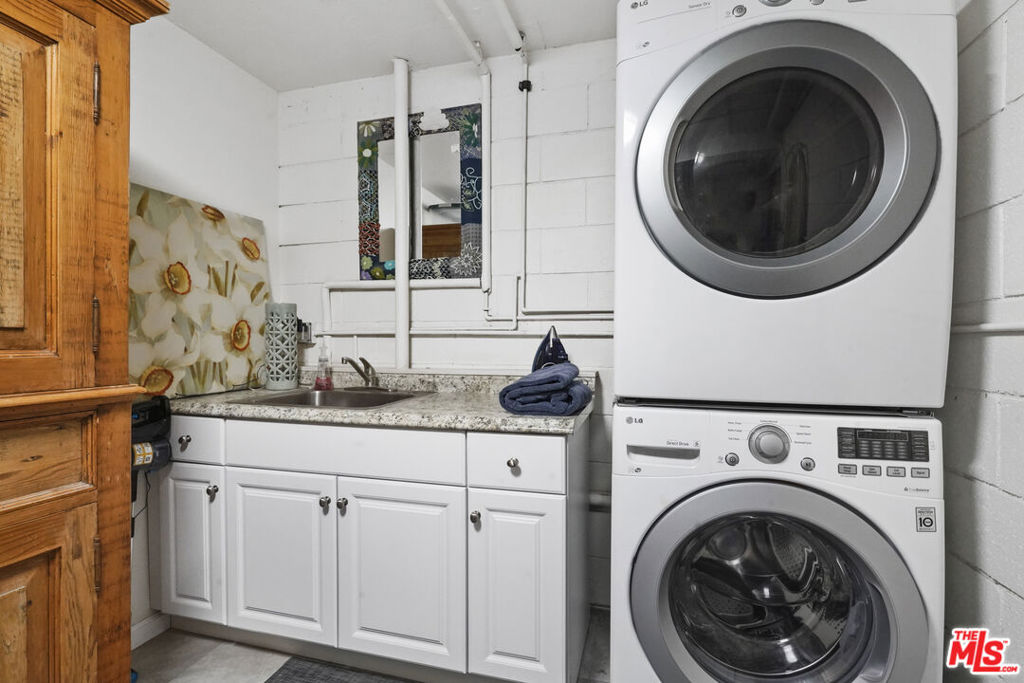 506 N Helberta Avenue 2