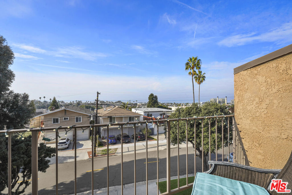 506 N Helberta Avenue 2