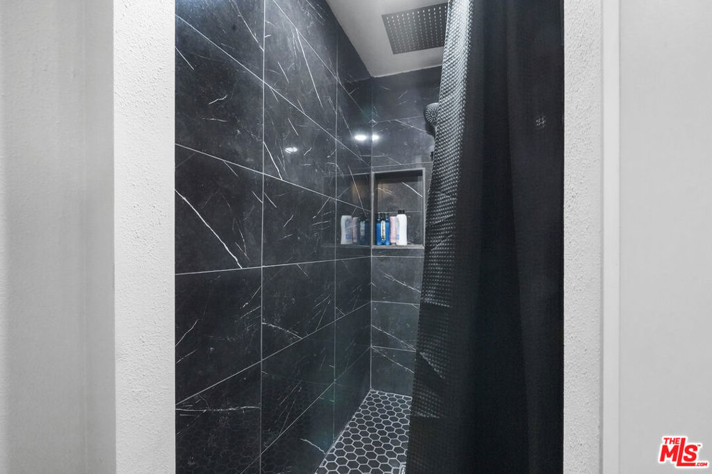 506 N Helberta Avenue 2