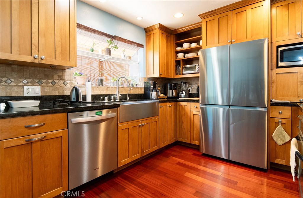 1333 E Grand Avenue D