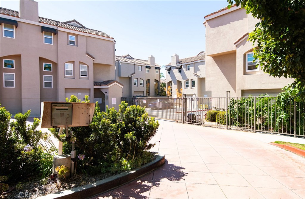 1333 E Grand Avenue D