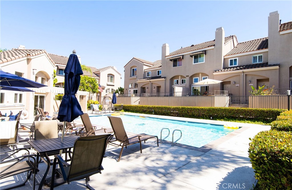 1333 E Grand Avenue D