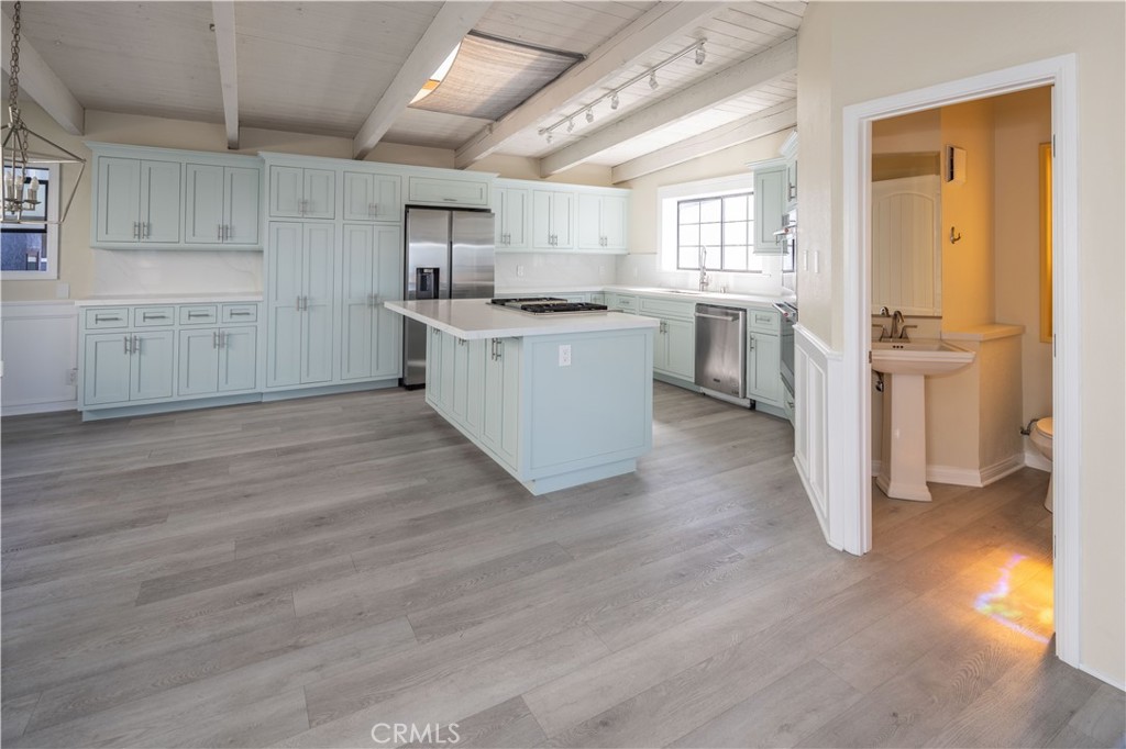 434 Manhattan Avenue