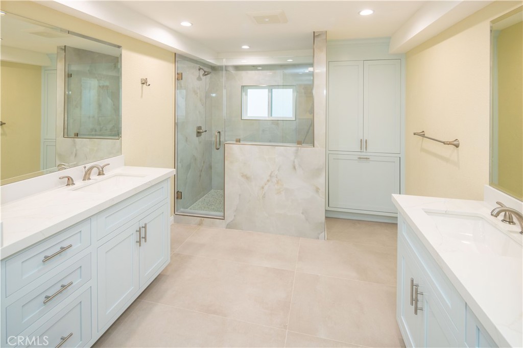 434 Manhattan Avenue