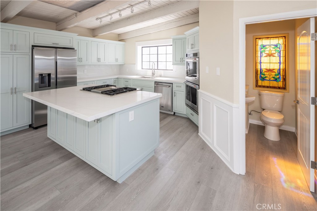 434 Manhattan Avenue