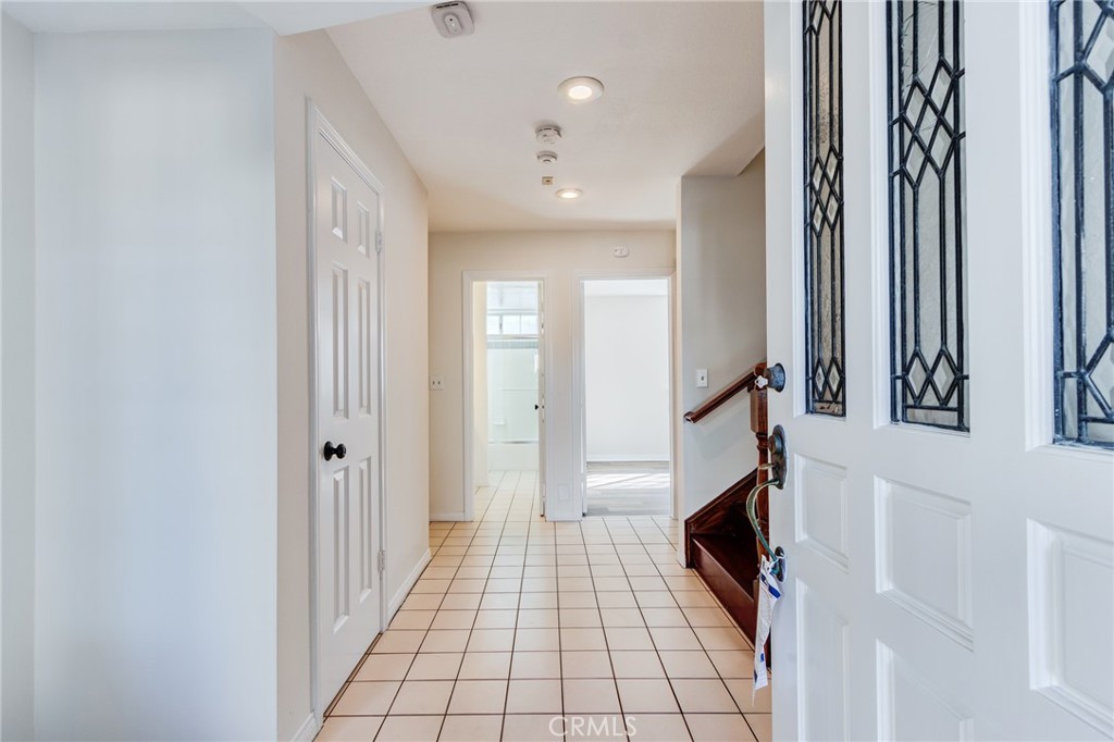 1805 Carnegie Lane 2