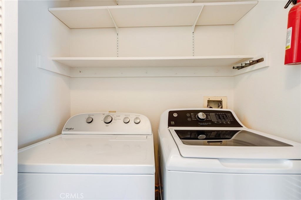 1805 Carnegie Lane 2