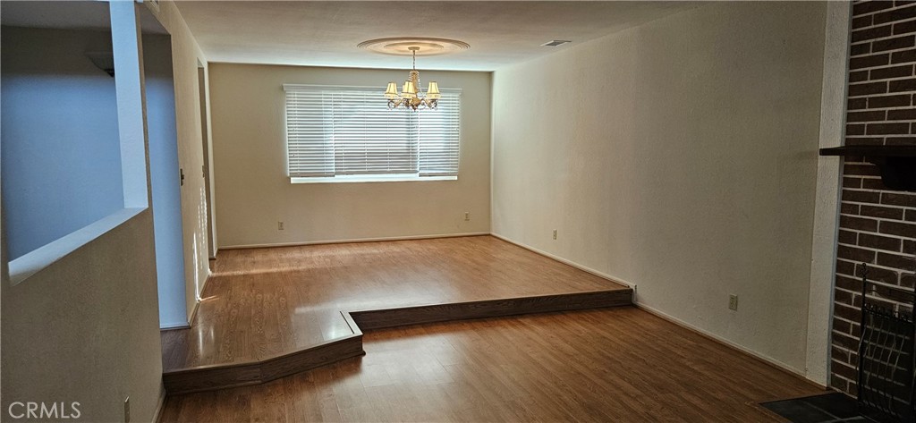 2218 Gates Avenue 1/2