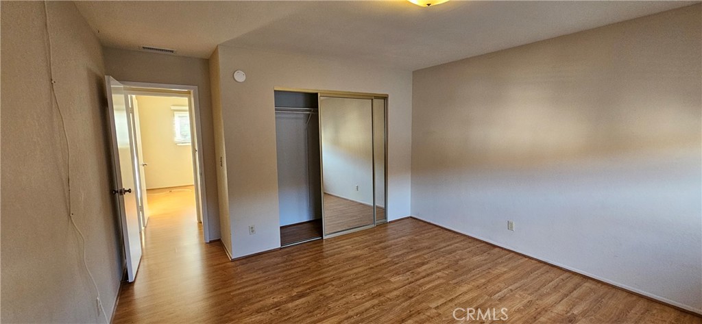 2218 Gates Avenue 1/2