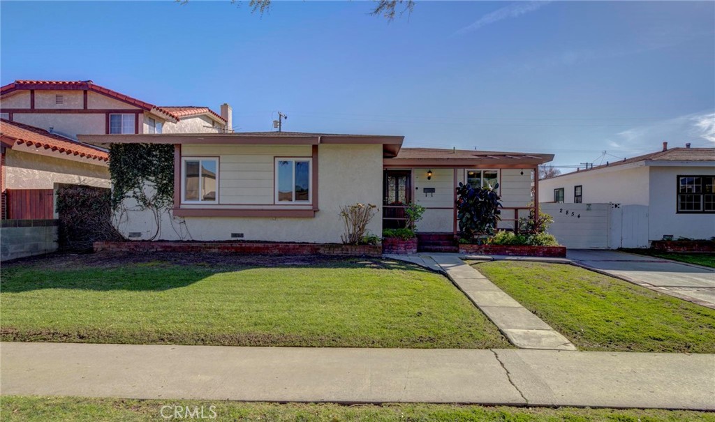 2854 El Dorado Street