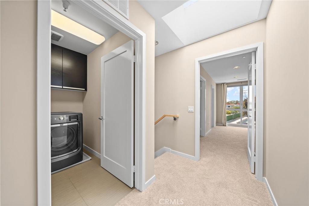 310 Washington Boulevard 705