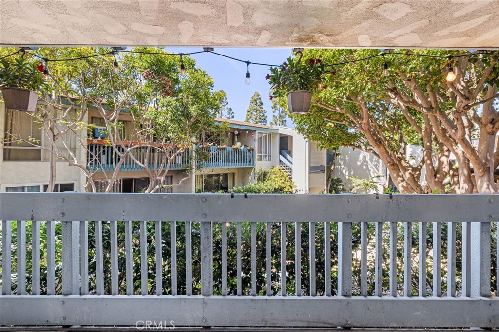 649 S Prospect Avenue 101