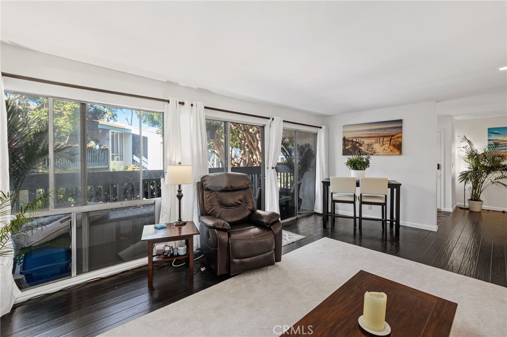 649 S Prospect Avenue 101