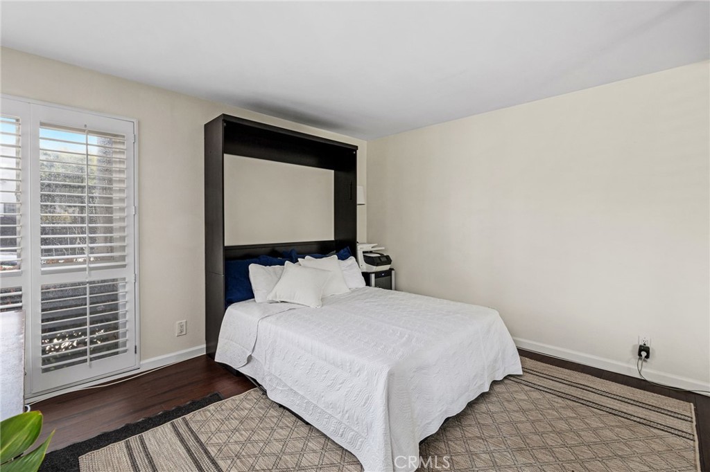 649 S Prospect Avenue 101