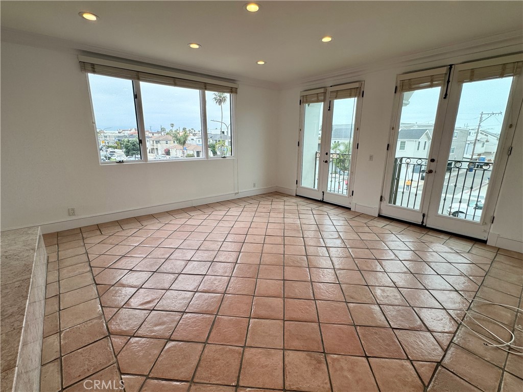 1838 Hermosa Avenue A