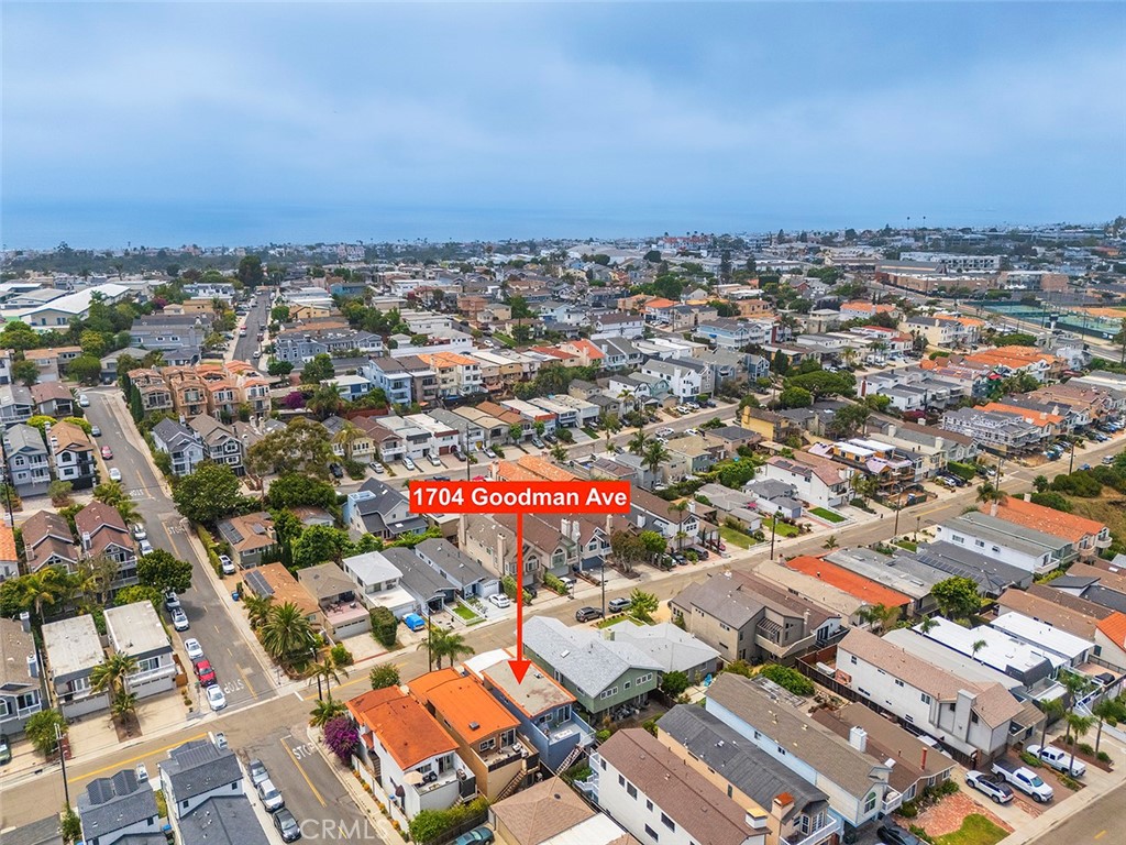 1704 Goodman Avenue