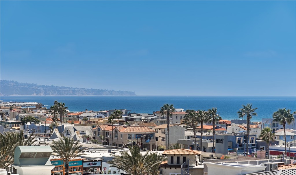 1342 Manhattan Avenue