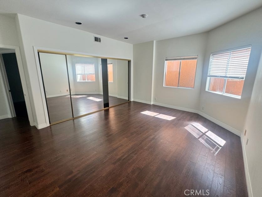 1342 Manhattan Avenue