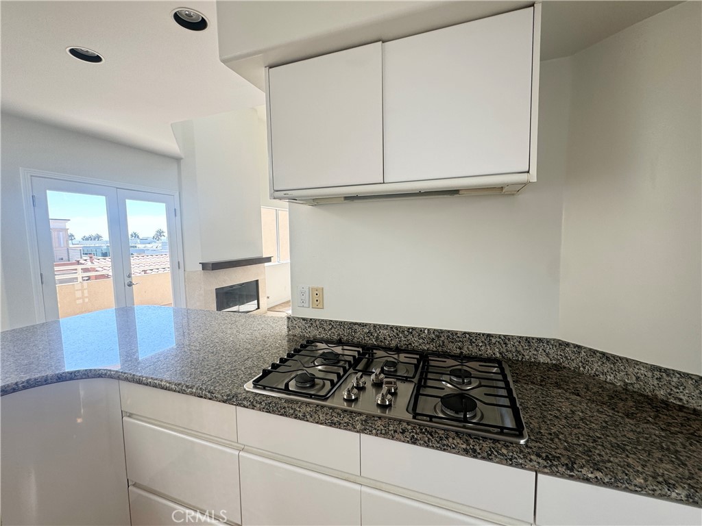 1342 Manhattan Avenue