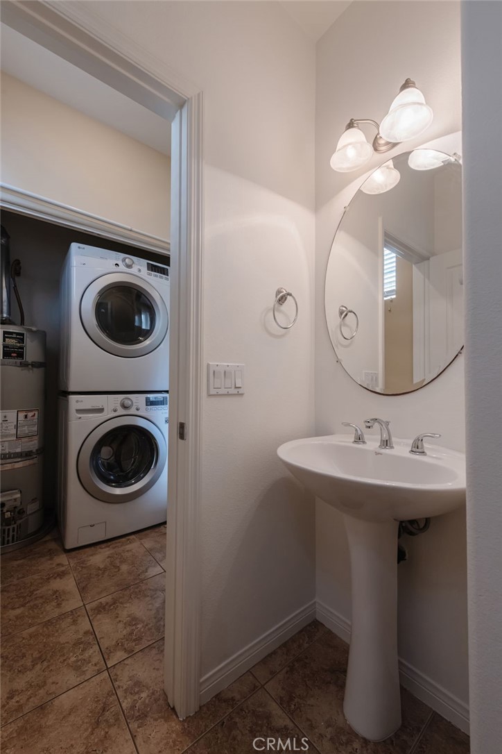 1800 S Pacific Coast 79