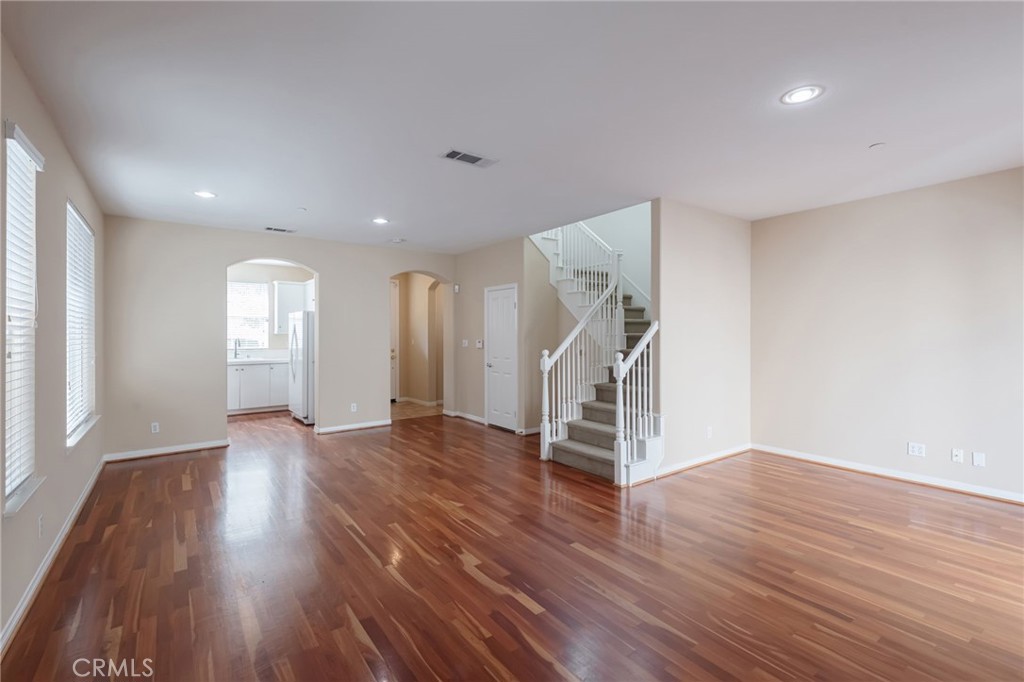 1800 S Pacific Coast 79