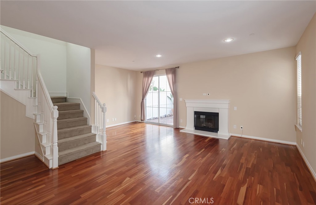 1800 S Pacific Coast 79