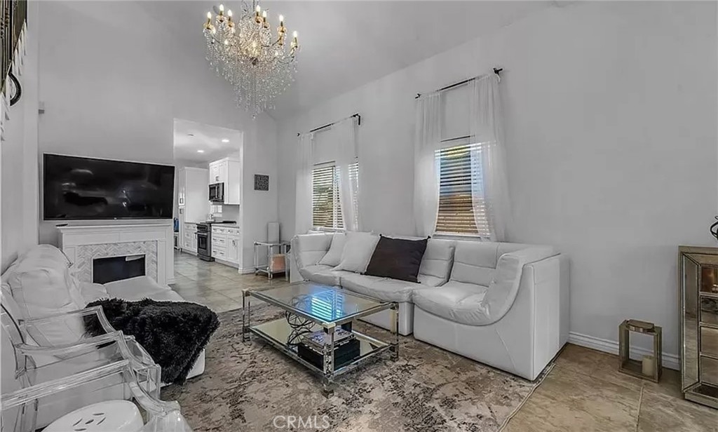 15302 Eastwood Avenue